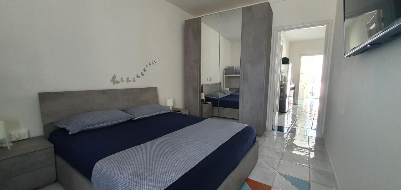 Appartamento In Piazza Italia SantʼAntìoco Екстериор снимка